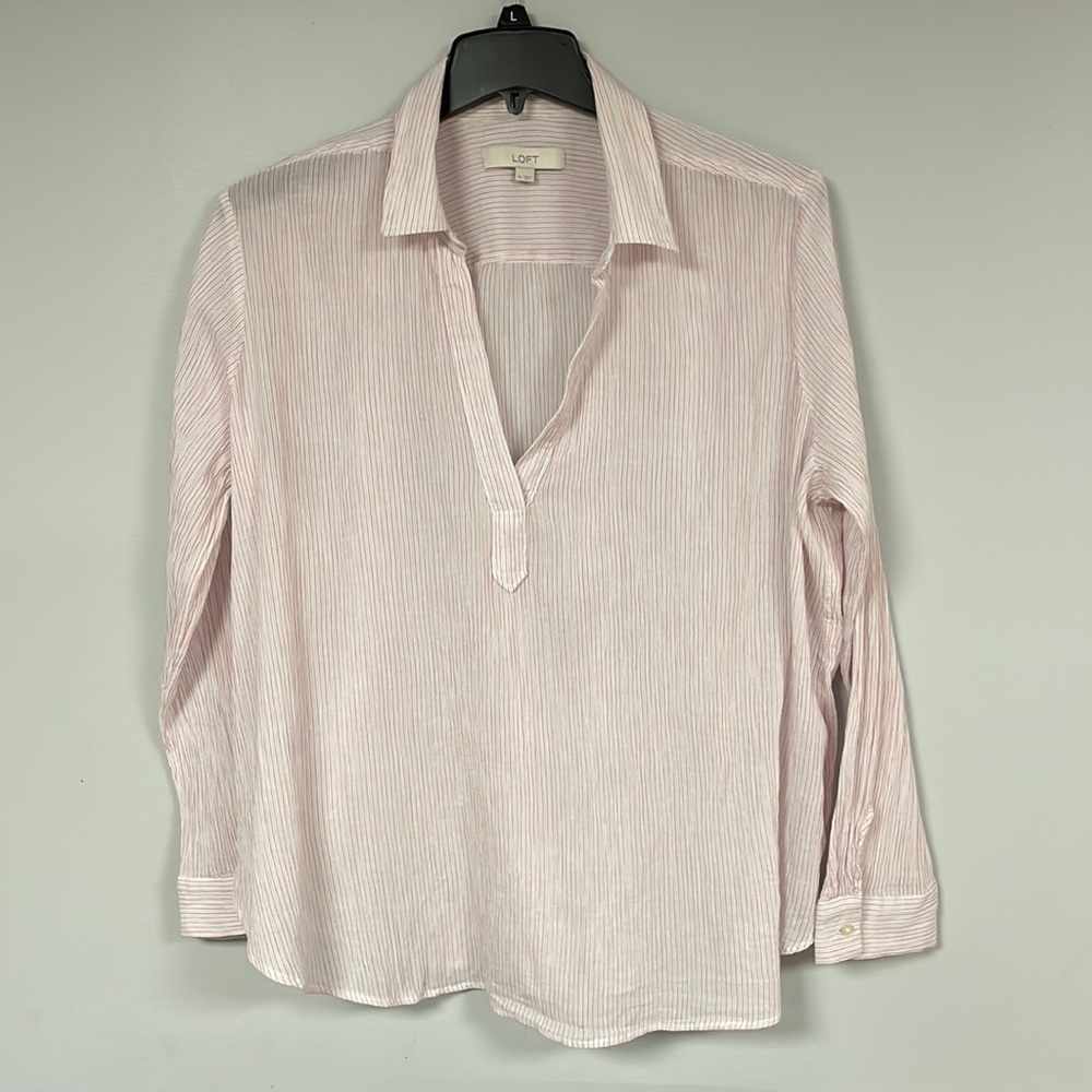 Loft Crinkle Split Neck Top/ blouse semi-sheer tiny pink/white/ blue stripes XL